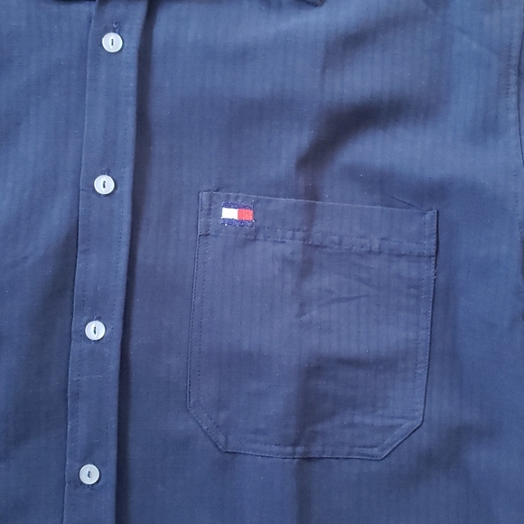 Button up shirt - Picture 4 of 5